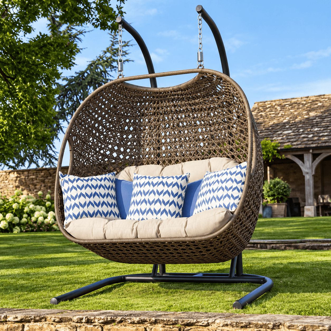 Outdoor Two Seater Swing